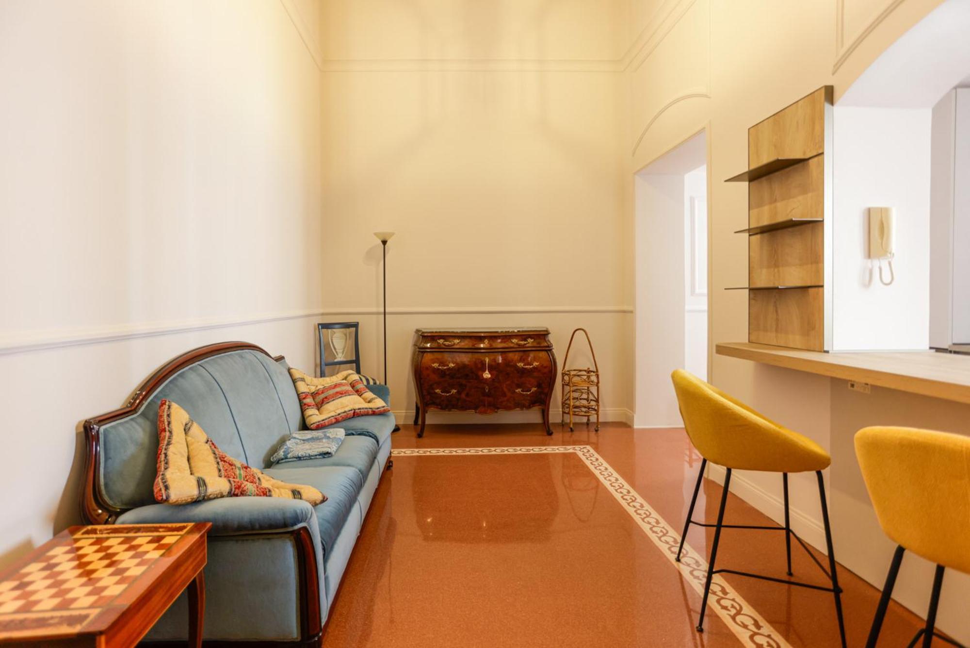 Via Tommaso Caravita 6 Apartment *