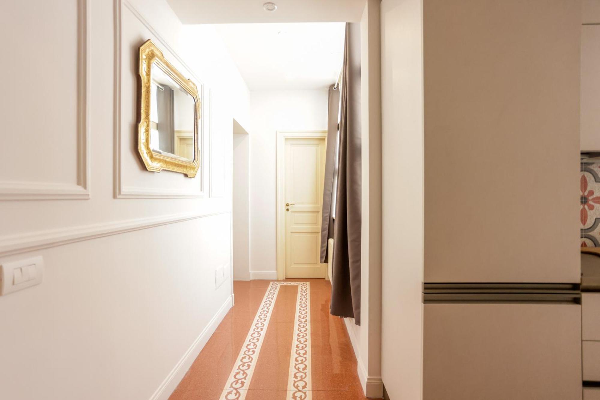 Via Tommaso Caravita 6 Apartment *